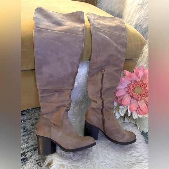 Aldo Suede Over The Knee Slouchy Heeled Boots 6.5 - Picture 1 of 8